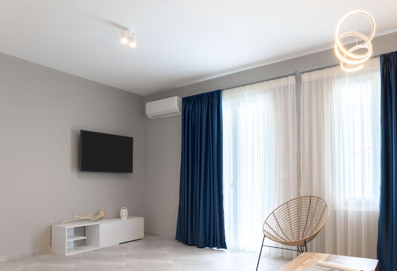 Corali Suites Andros Mpatsi Buitenkant foto